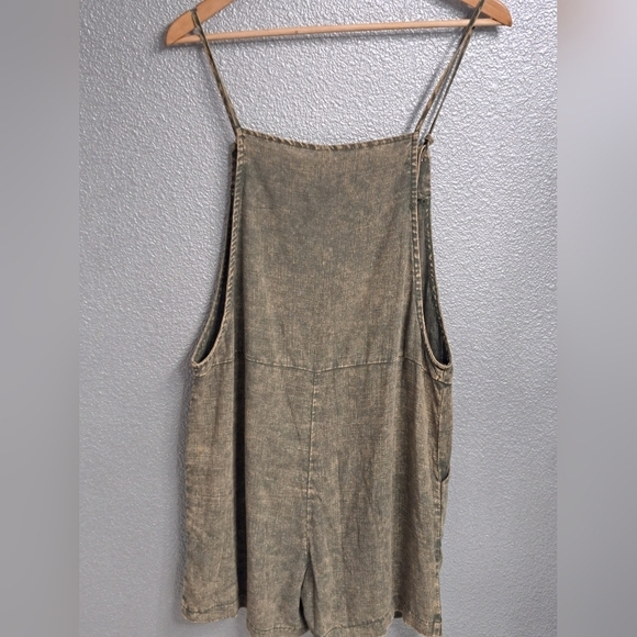 NWT 100% Washed Linen Olive Green Heather Romper - Picture 11 of 14